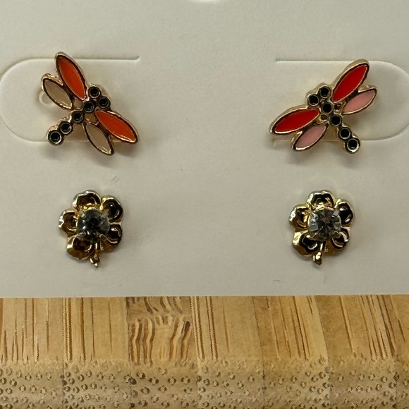 Dragonfly and Flower Earrings Set - Picture 12 of 12